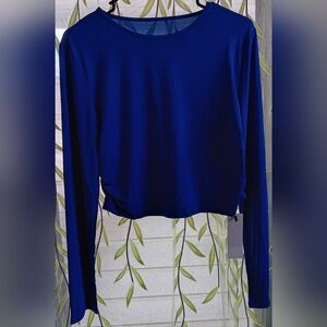 Yozy Women's Blue Long Sleeve Crop Top